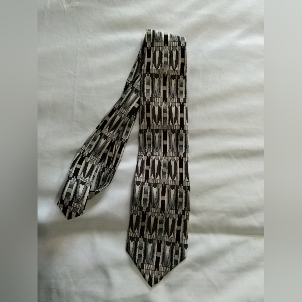 Martin Wong Tie of Napa